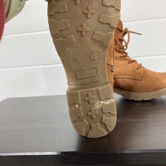 Universal thread brown boots - Picture 3 of 8